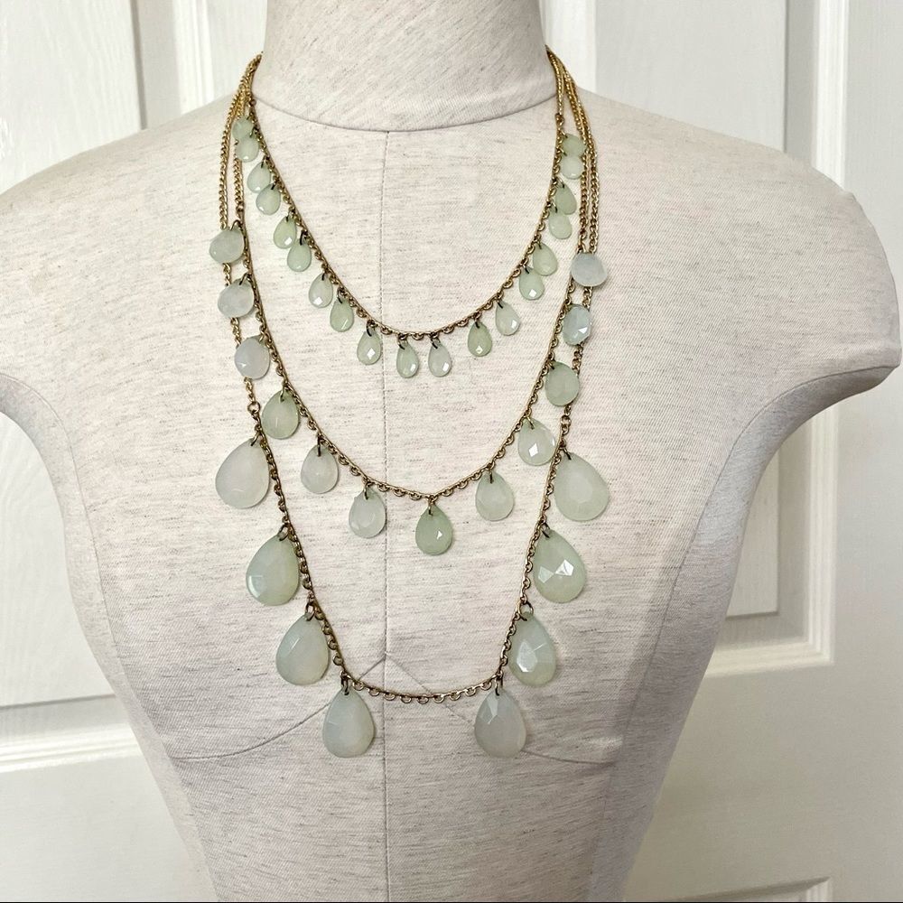Gold tone 3 tier beaded necklace